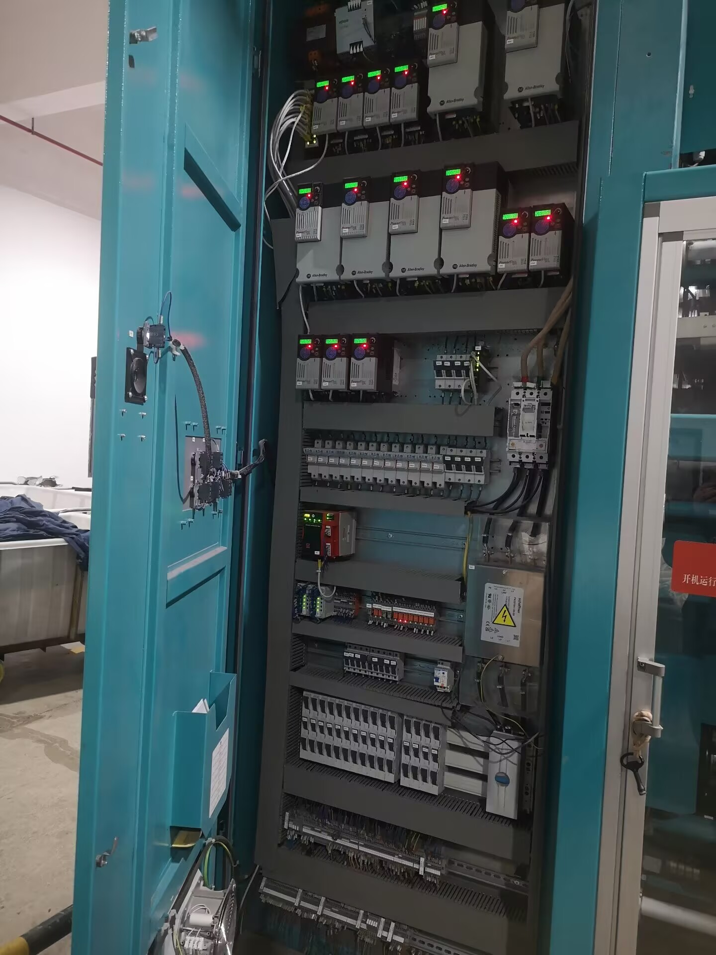 拉法拉毛机更换网线